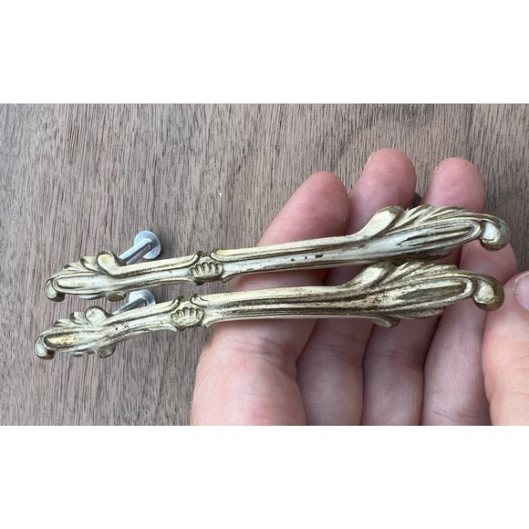 Vintage French Provincial Pull Handle Lot of 2 Drawer Furniture Restoration - Picture 3 of 7